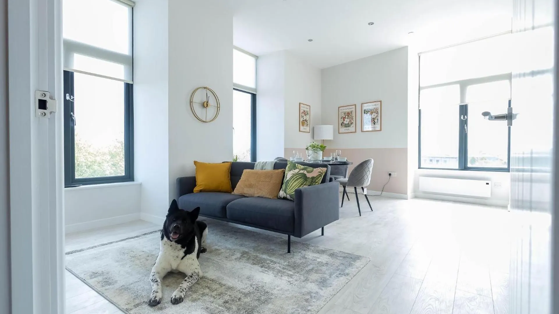 Leeds Haven Niche 1 2 Bedroom Apartments With Cityscape Views By Belvilla