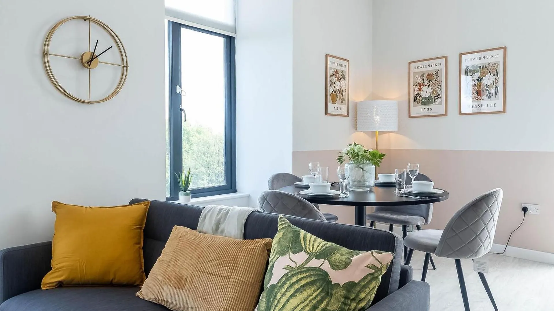 Leeds Haven Niche 1 2 Bedroom Apartments With Cityscape Views By Belvilla المملكة المتحدة